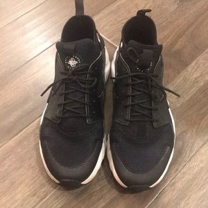 Authentic Nike Hurache